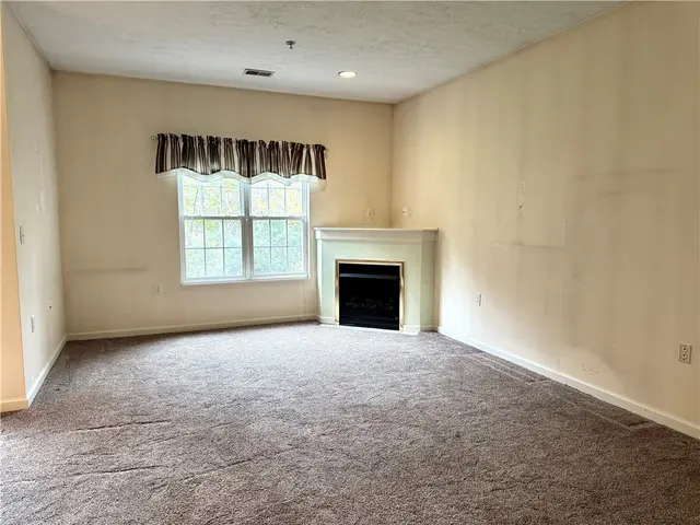 713 Stockton Ridge gallery image 22