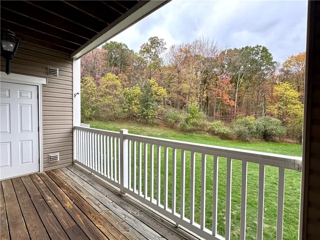 713 Stockton Ridge gallery image 25