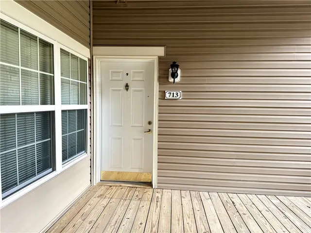 713 Stockton Ridge gallery image 27