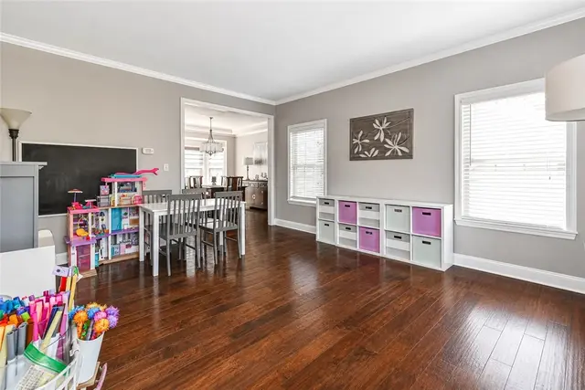 715 Breckland Drive gallery image 33
