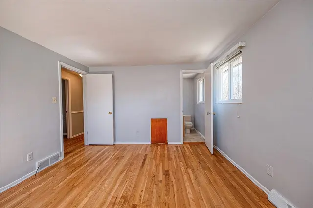 715 MOONSTONE DRIVE gallery image 17