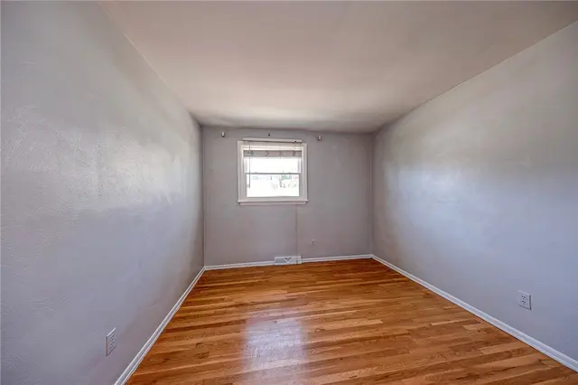 715 MOONSTONE DRIVE gallery image 21