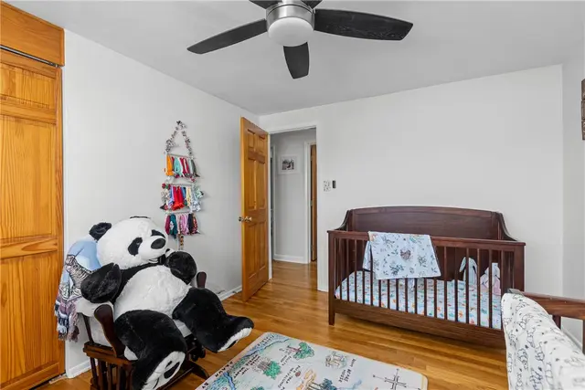 716 Redstone Drive gallery image 19