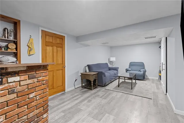 716 Redstone Drive gallery image 23