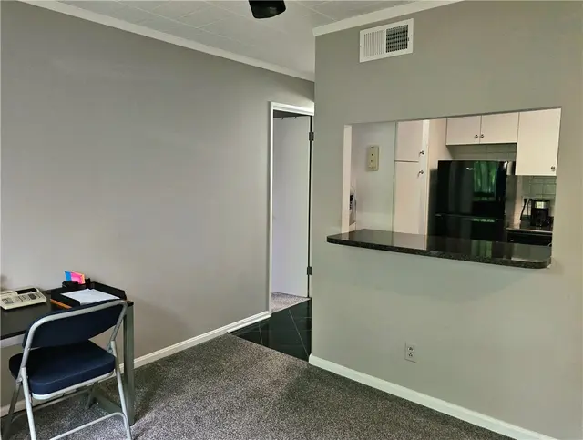 72 LINDEN PLACE 36 gallery image 32