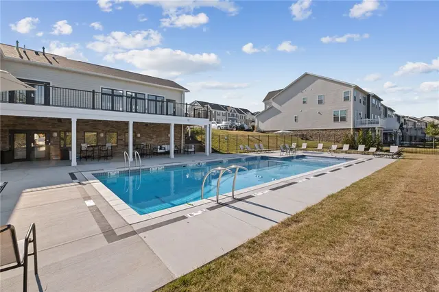 7208 Chestnut Way gallery image 12