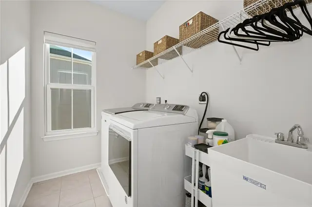 7208 Chestnut Way gallery image 13