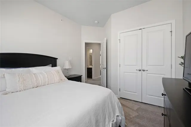 7208 Chestnut Way gallery image 14