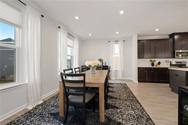 7208 Chestnut Way gallery image 19
