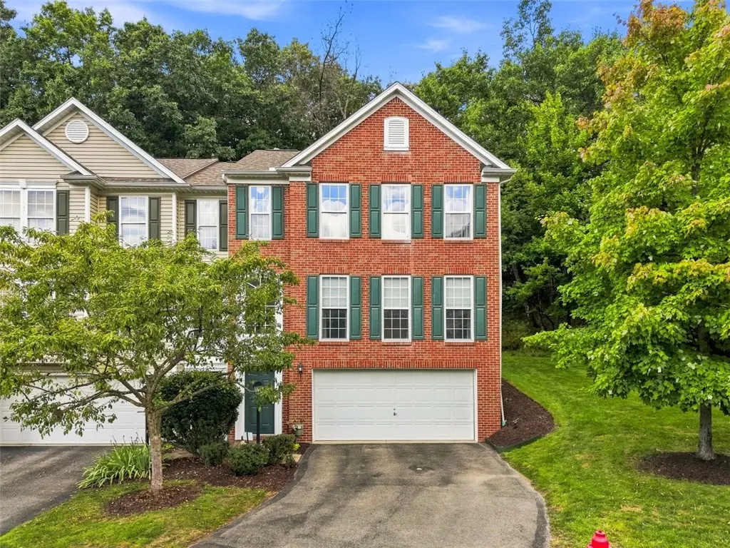721 Bush Dr