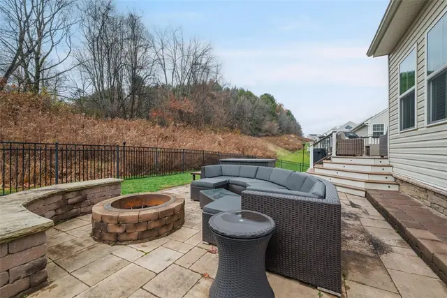 723 Packsaddle Trail gallery image 23