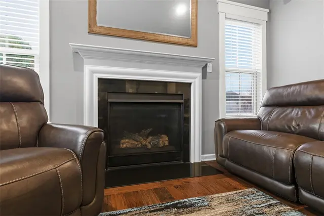 723 Packsaddle Trail gallery image 32