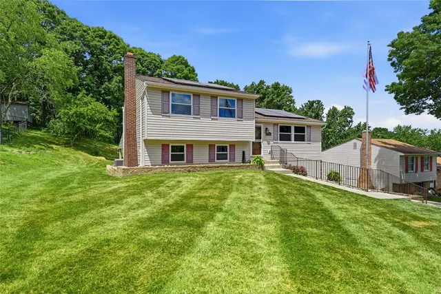 728 Skyview Dr gallery image 14