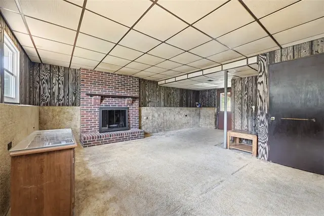 728 Skyview Dr gallery image 41