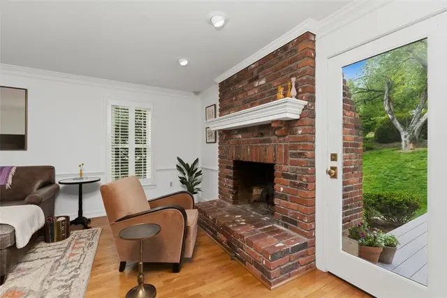 730 Highpoint Drive gallery image 12