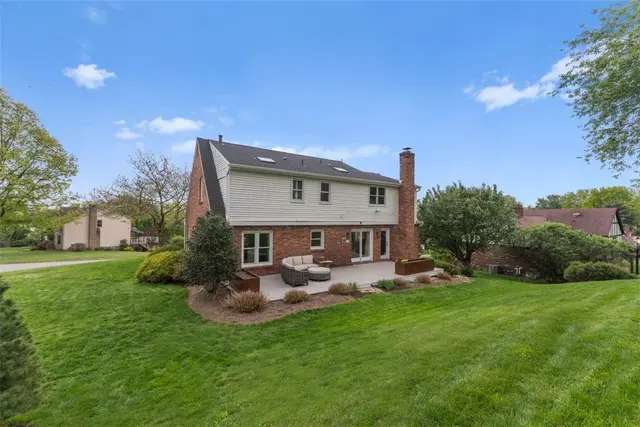 730 Highpoint Drive gallery image 15
