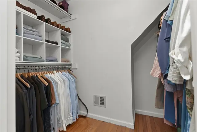 730 Highpoint Drive gallery image 18
