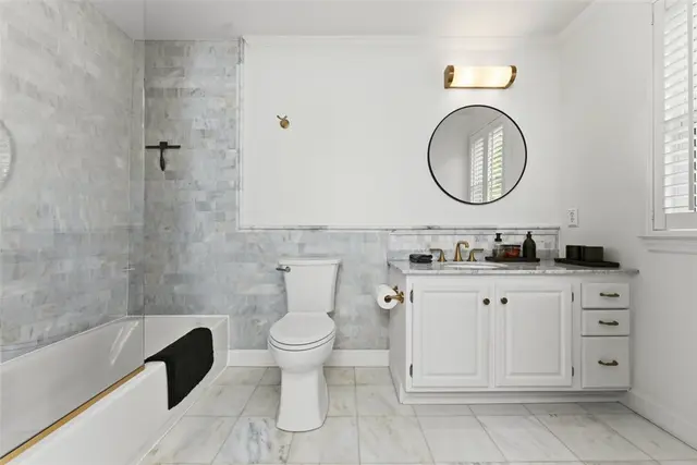 730 Highpoint Drive gallery image 30