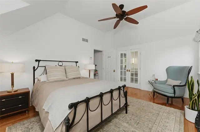 730 Highpoint Drive gallery image 32