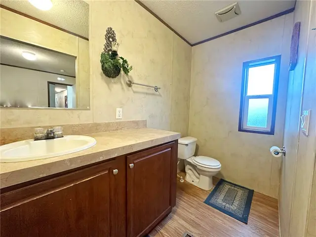 736 Slate Ave gallery image 4