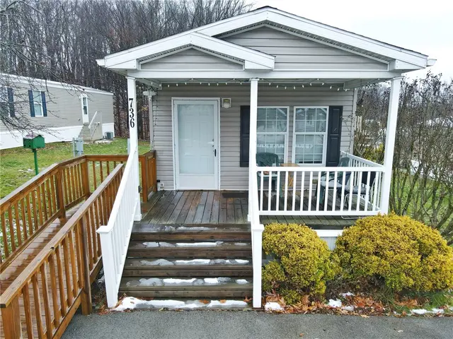 736 Slate Ave gallery image 5