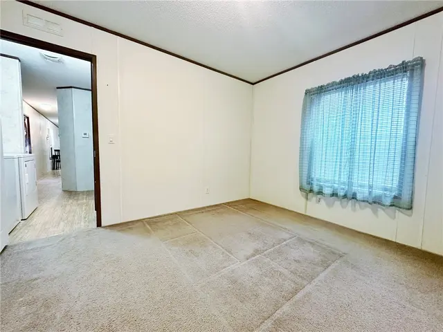 736 Slate Ave gallery image 19