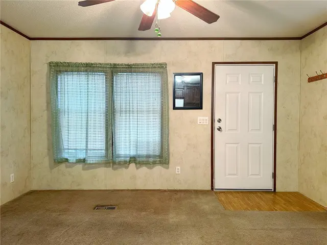 736 Slate Ave gallery image 21