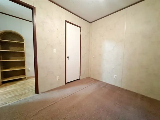 736 Slate Ave gallery image 30