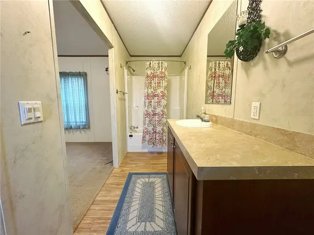 736 Slate Ave gallery image 38