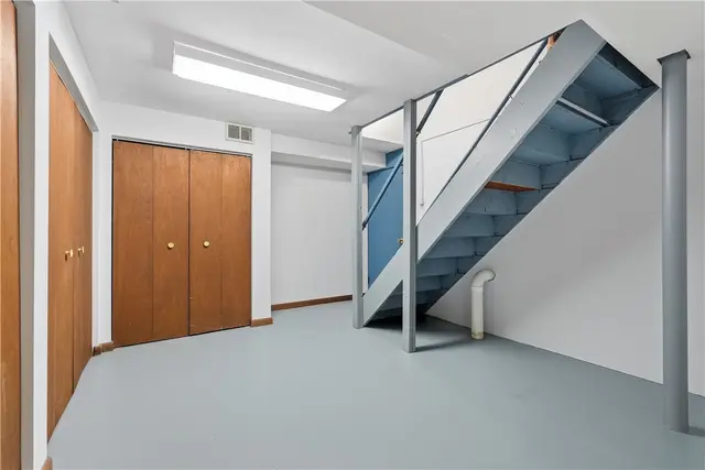 737 Wyngold Drive gallery image 13