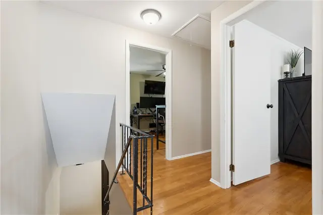 737 Wyngold Drive gallery image 15