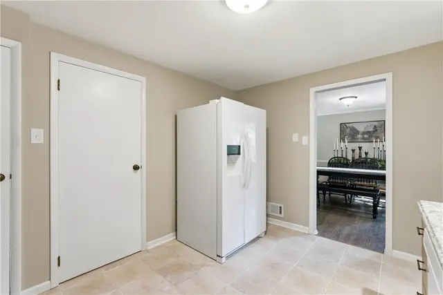 737 Wyngold Drive gallery image 29