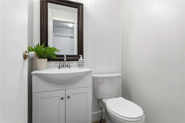 737 Wyngold Drive gallery image 34
