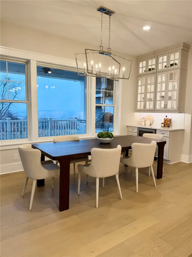 742 Ivy Lane gallery image 8