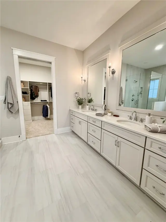 742 Ivy Lane gallery image 18