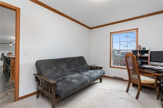 743 Slate Ave gallery image 10