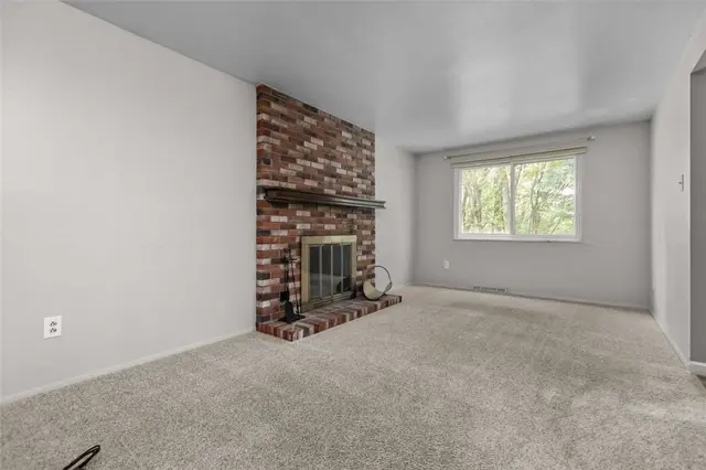 765 Brookshire Drive gallery image 4