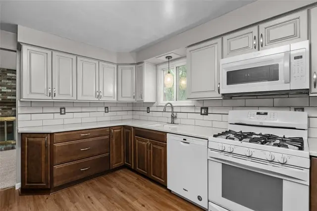 765 Brookshire Drive gallery image 5