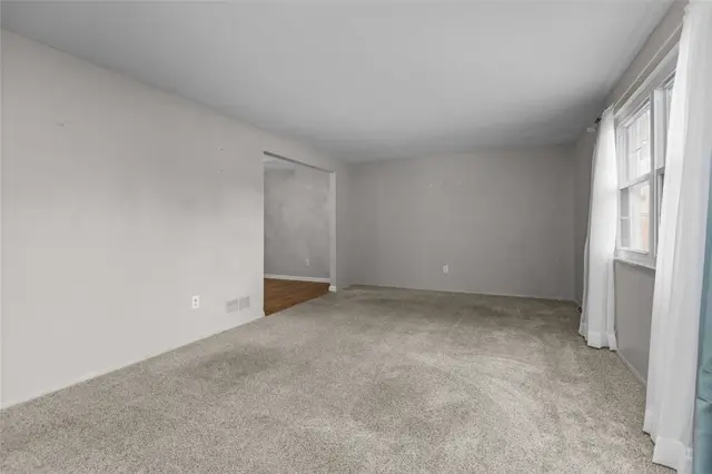 765 Brookshire Drive gallery image 8