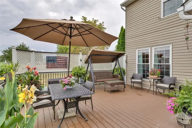 77 Winterbrook Dr gallery image 3