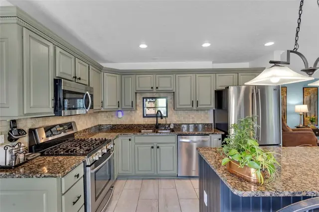 77 Winterbrook Dr gallery image 23