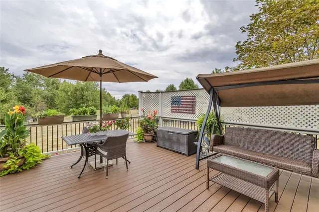 77 Winterbrook Dr gallery image 32
