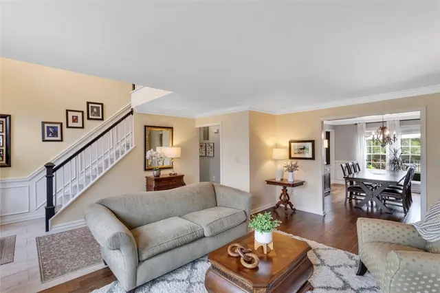 77 Winterbrook Dr gallery image 35