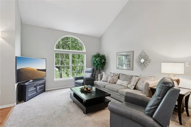 774 Norwegian Spruce Dr gallery image 9