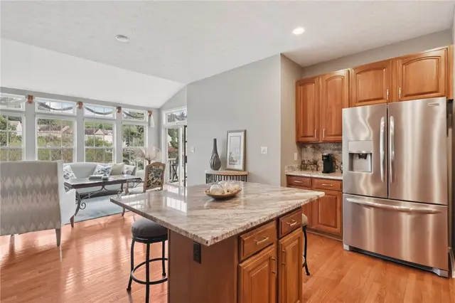 774 Norwegian Spruce Dr gallery image 18