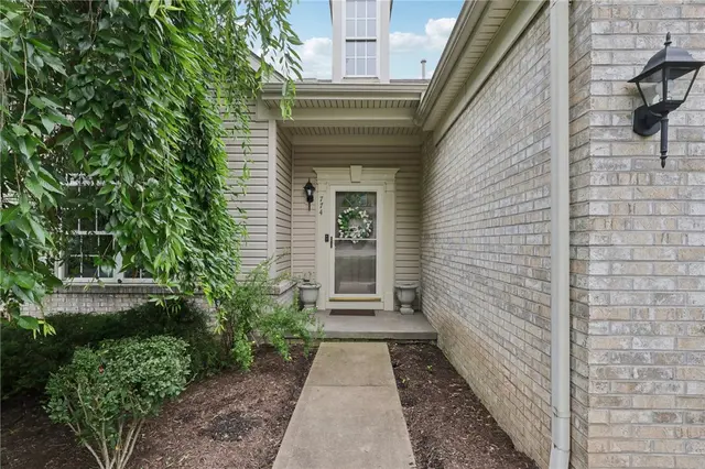 774 Norwegian Spruce Dr gallery image 31