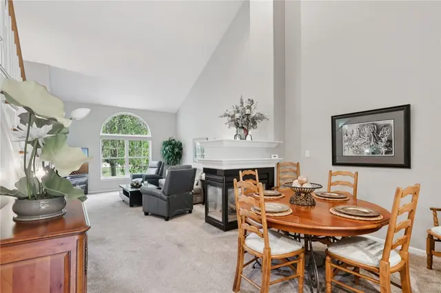 774 Norwegian Spruce Dr gallery image 32