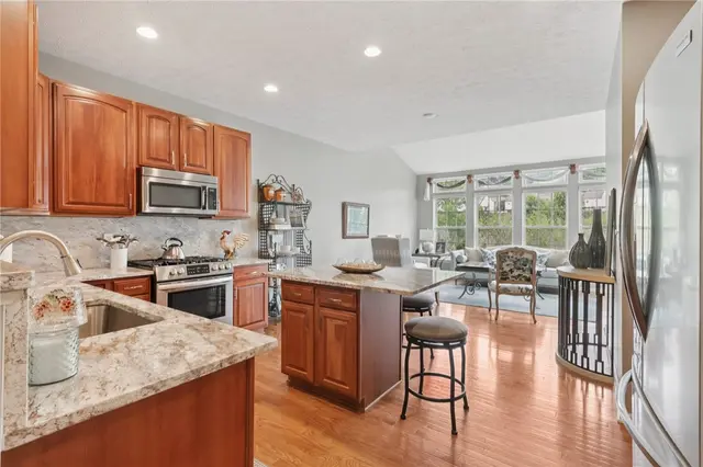 774 Norwegian Spruce Dr gallery image 36