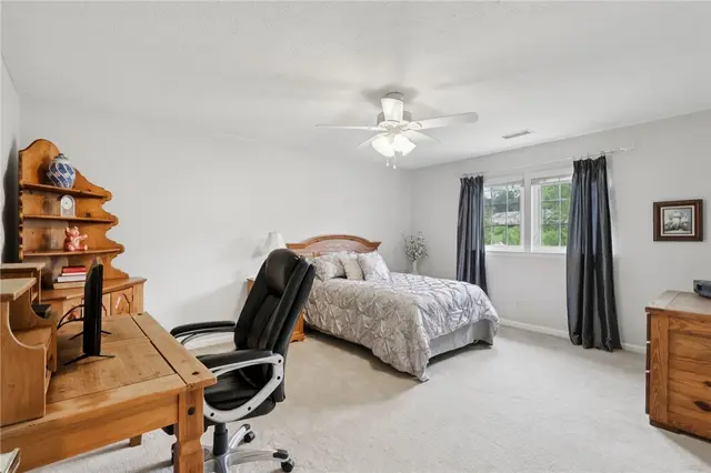 774 Norwegian Spruce Dr gallery image 40