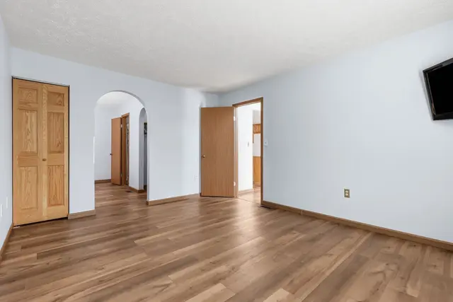 782 Sunset CIRCLE gallery image 20
